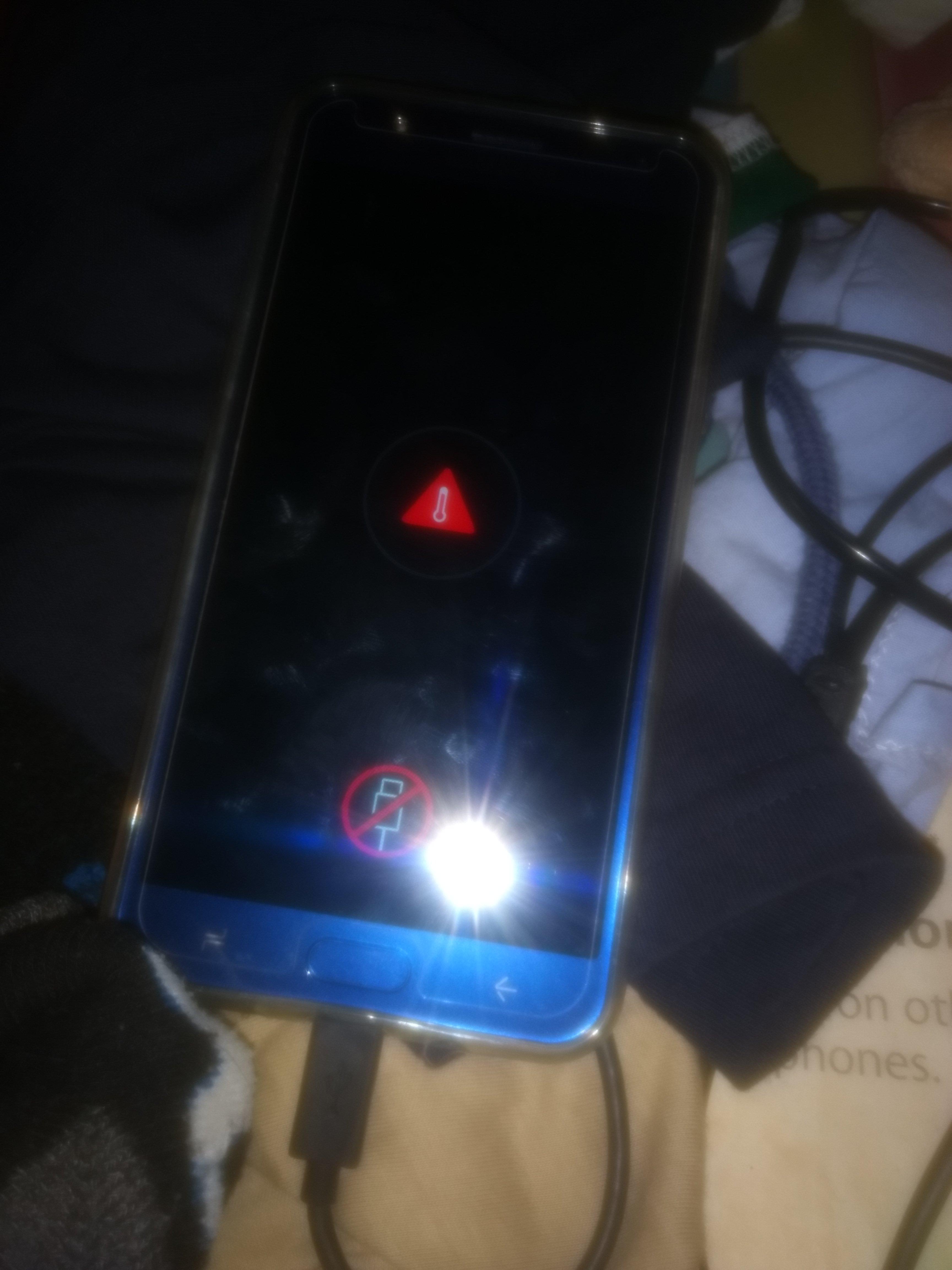 what does the red light mean on samsung galaxy s7